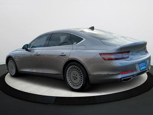 2022 Genesis G80 2.5T RWD