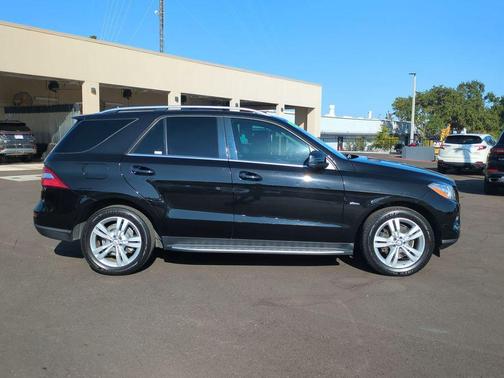 2012 Mercedes-Benz M-Class 4MATIC