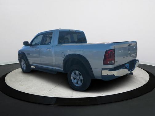 2018 RAM 1500 SLT