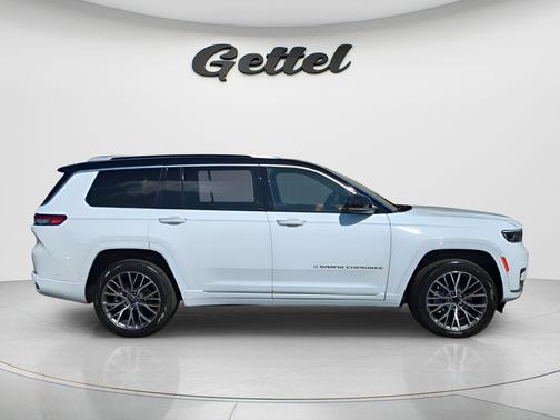 2023 Jeep Grand Cherokee L Summit Reserve