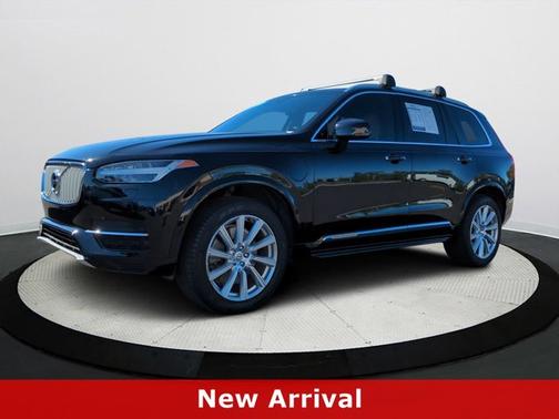 2017 Volvo XC90 Hybrid T8 Inscription