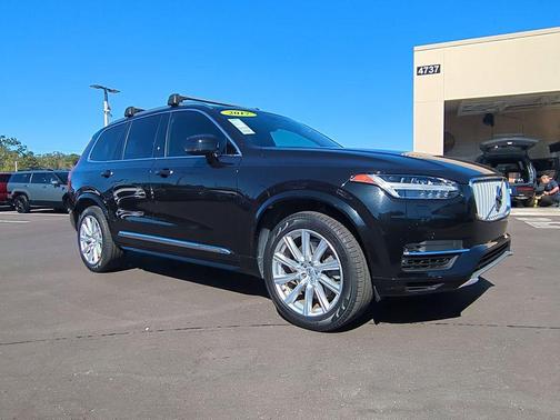 2017 Volvo XC90 Hybrid T8 Inscription