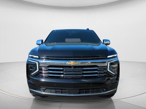 Black 2025 Chevrolet Suburban Premier