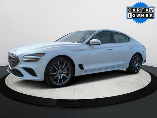 2025 Genesis G70 2.5T RWD