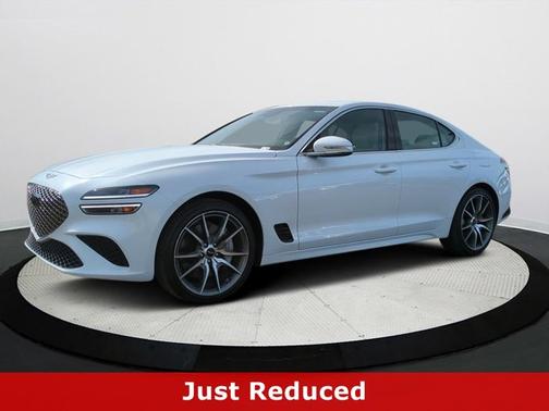 2025 Genesis G70 2.5T RWD