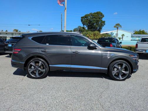 2025 Genesis GV80 2.5T
