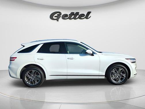 Uyuni White 2025 Genesis GV70 2.5T AWD