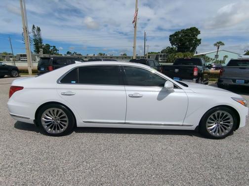 2019 Genesis G90 Premium
