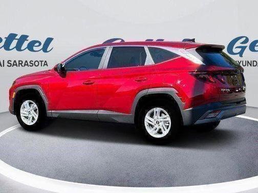 2025 Hyundai TUCSON SE