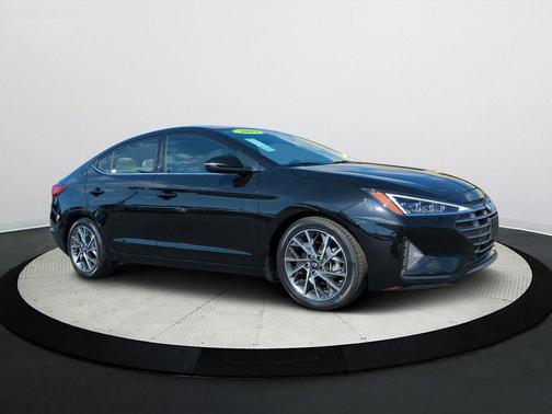 2019 Hyundai ELANTRA Limited