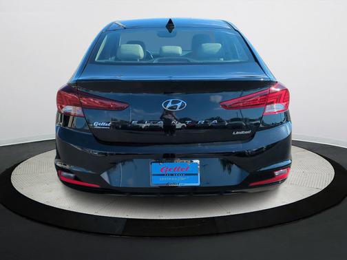2019 Hyundai ELANTRA Limited