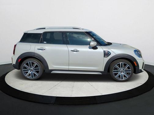 2024 MINI Countryman Cooper S