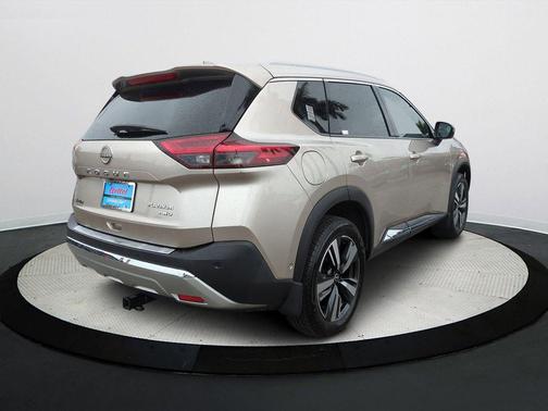 2022 Nissan Rogue Platinum