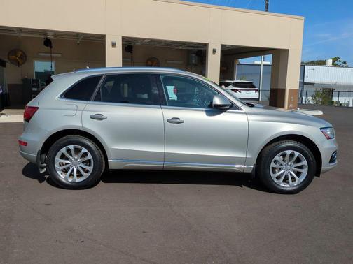 2016 Audi Q5 2.0T Premium Plus