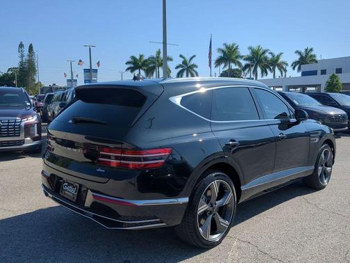 2025 Genesis GV80 2.5T