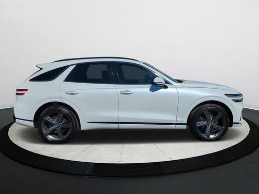 2025 Genesis GV70 2.5T AWD
