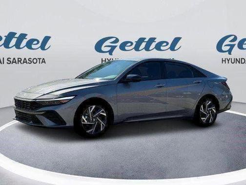 2025 Hyundai ELANTRA HEV SEL Sport