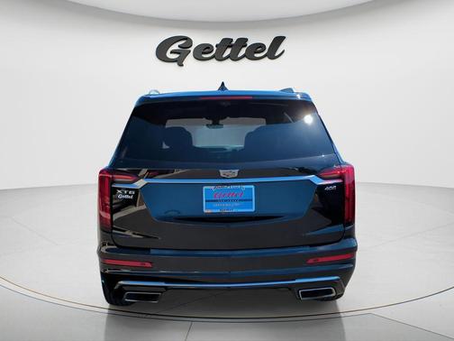 2021 Cadillac XT6 Premium Luxury FWD