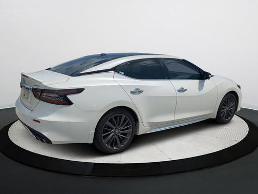 2019 Nissan Maxima Platinum