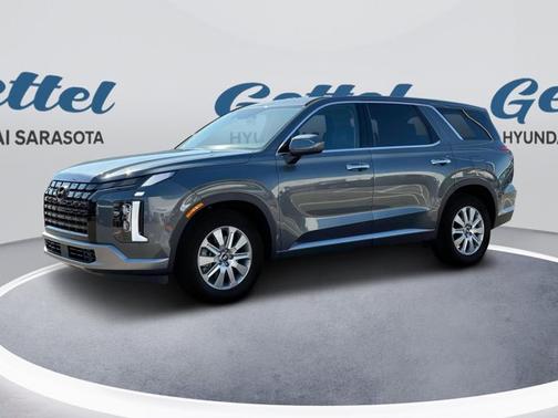 2025 Hyundai PALISADE SE