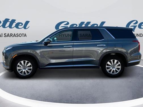 2025 Hyundai PALISADE SE