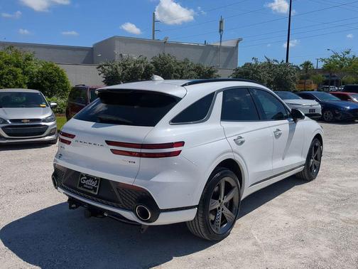 2025 Genesis GV70 3.5T AWD Sport