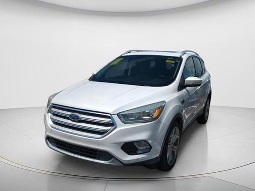 WHITE PLATINUM MET TRI-COAT 2017 Ford Escape Titanium