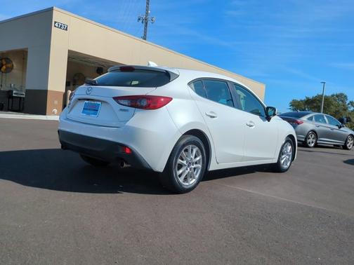 2015 Mazda Mazda3 i Grand Touring