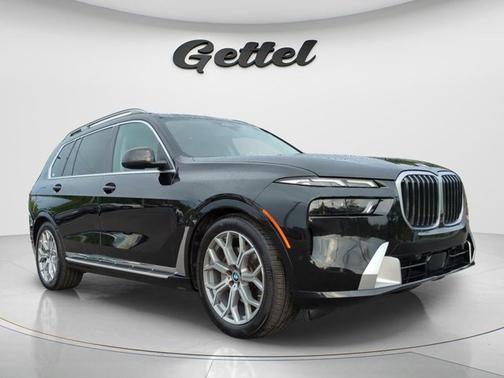Black 2025 BMW X7 xDrive40i