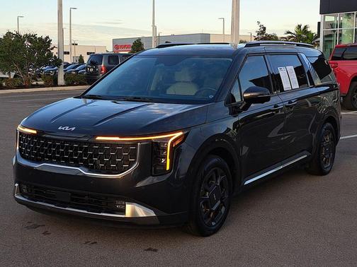 2025 Kia Carnival Hybrid SX