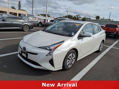 2016 Toyota Prius Four