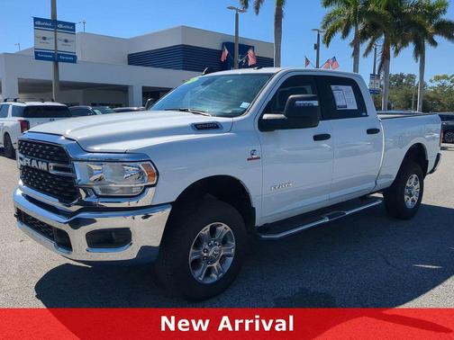 2024 RAM 2500 Big Horn Crew Cab 4x4 6'4' Box