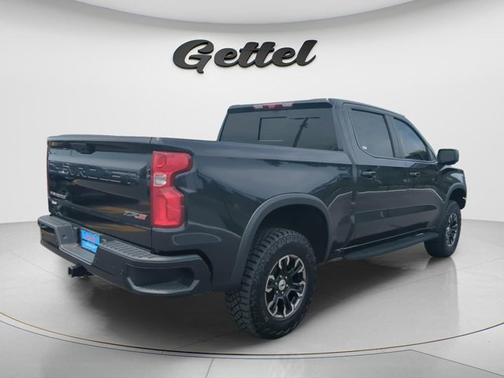 Dark Ash Metallic 2023 Chevrolet Silverado 1500 ZR2