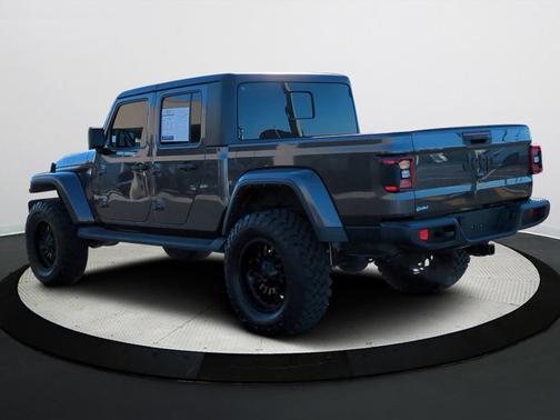 2021 Jeep Gladiator Willys 4x4