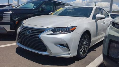 Eminent White Pearl 2018 Lexus ES 350 Base