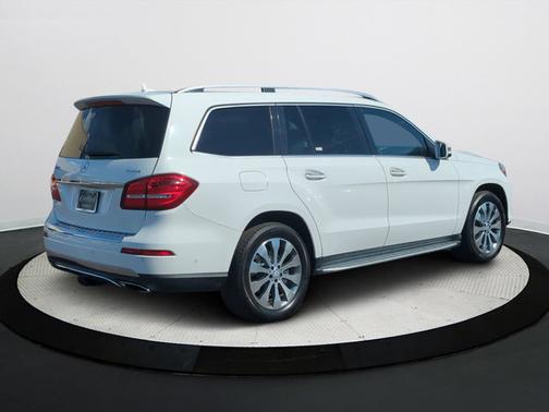 2017 Mercedes-Benz GLS 450 4MATIC