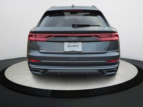 2021 Audi Q8 55 Prestige