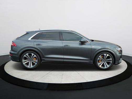 2021 Audi Q8 55 Prestige