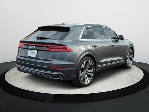 2021 Audi Q8 55 Prestige