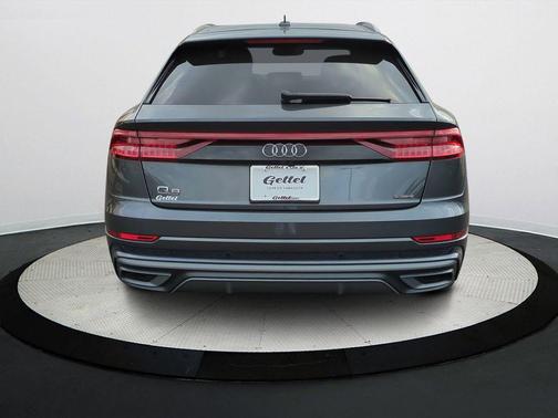 2021 Audi Q8 55 Prestige