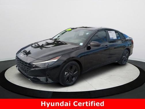 2022 Hyundai ELANTRA SEL