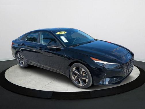 2023 Hyundai ELANTRA HEV Limited