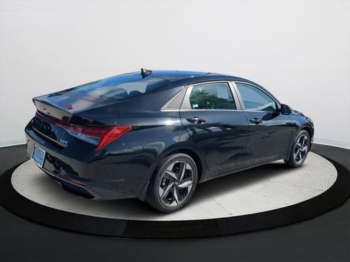 2023 Hyundai ELANTRA HEV Limited