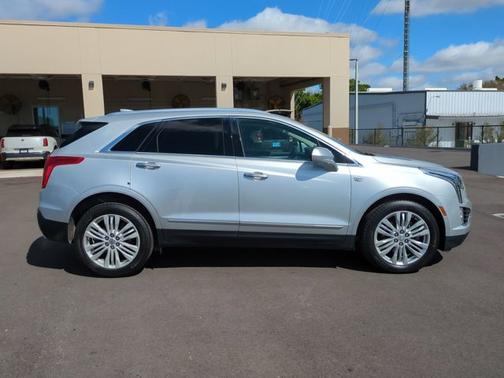 2018 Cadillac XT5 Premium Luxury