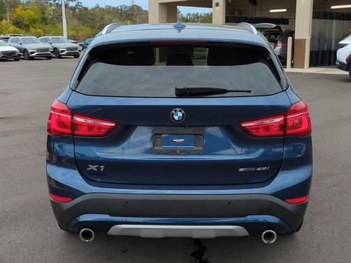 2021 BMW X1 sDrive28i