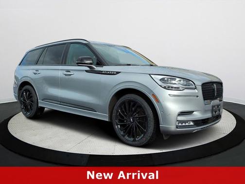 2023 Lincoln Aviator Reserve AWD