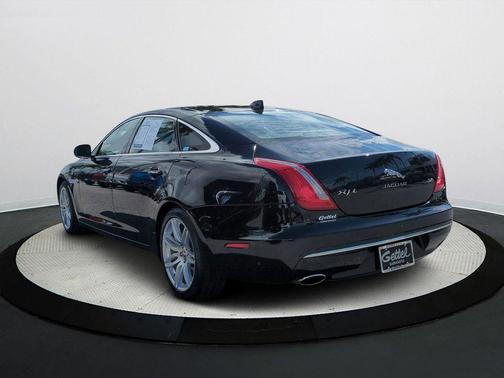 2019 Jaguar XJ XJL Portfolio