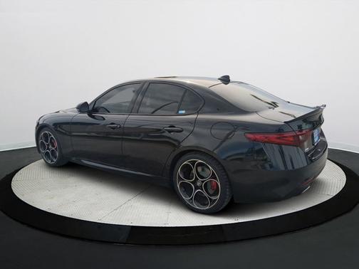 2021 Alfa Romeo Giulia Ti