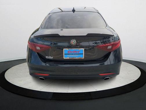 2021 Alfa Romeo Giulia Ti