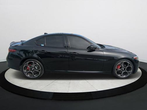 2021 Alfa Romeo Giulia Ti